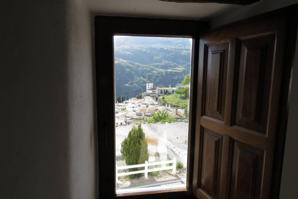 Casa La Solea. Vistas Al Pueblo Y La Sierra Villa บูบิยอน ภายนอก รูปภาพ