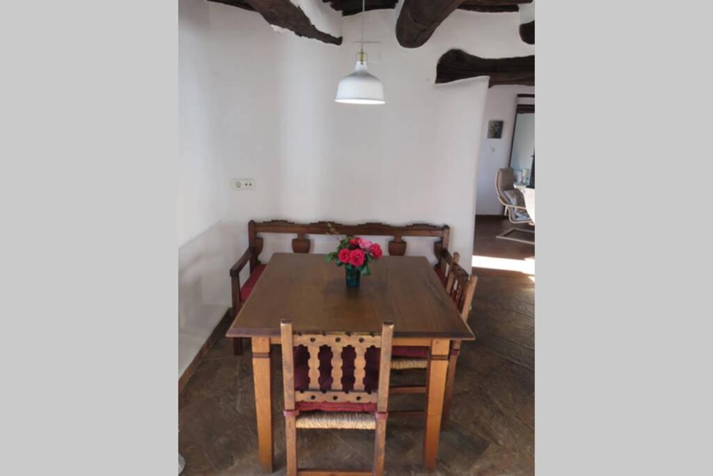 Casa La Solea. Vistas Al Pueblo Y La Sierra Villa บูบิยอน ภายนอก รูปภาพ